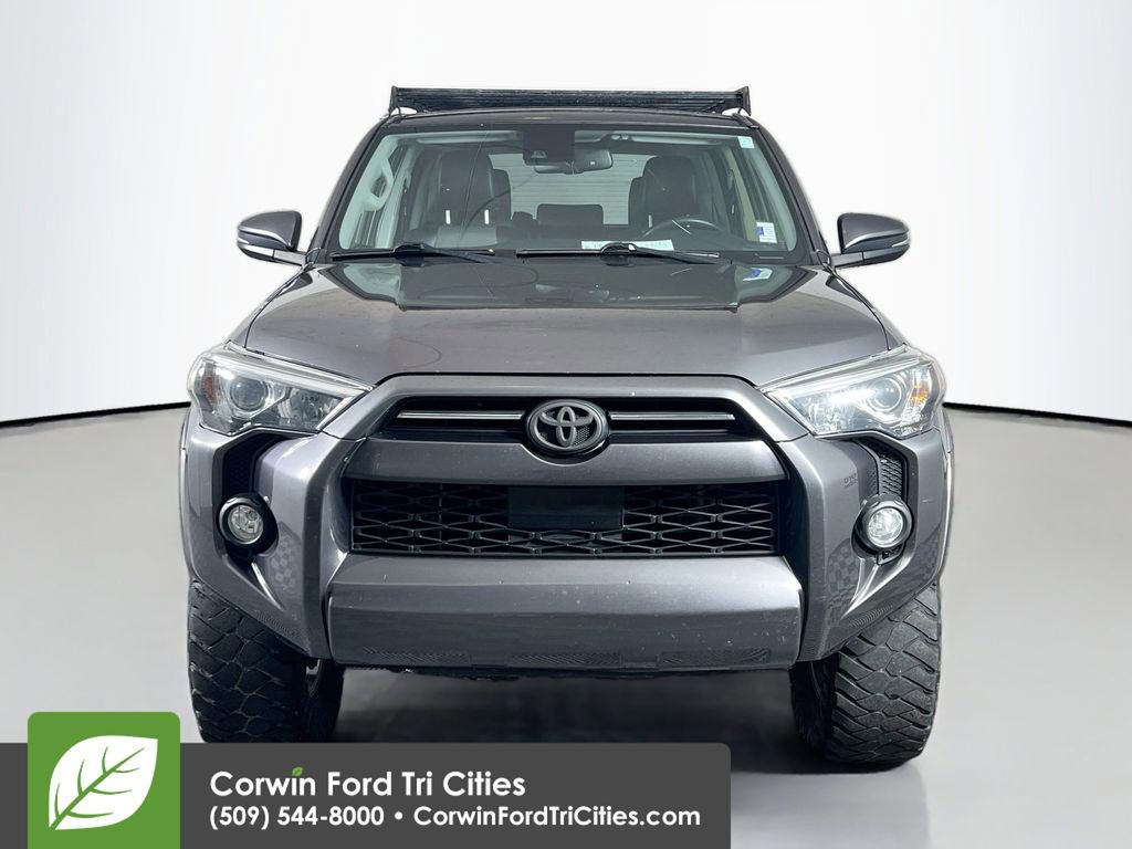 Used 2020 Toyota 4Runner 4WD image 4