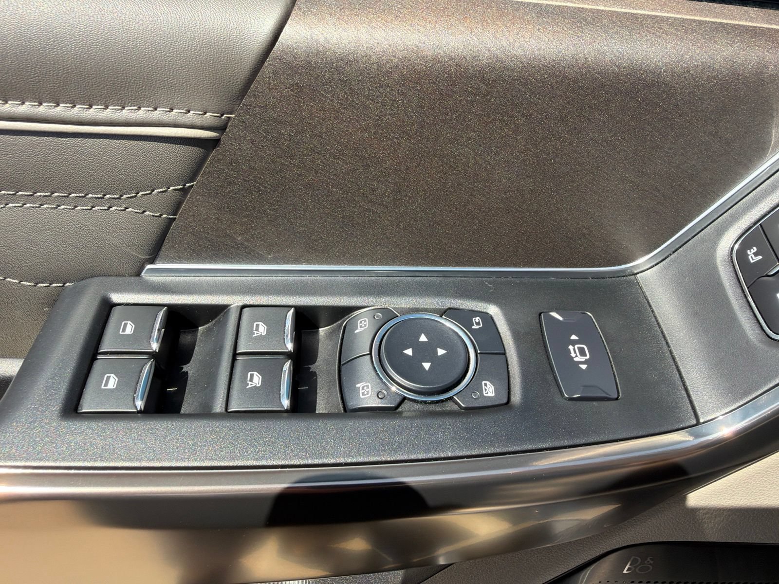 Used 2026 Ford F450 Platinum w/ Platinum Plus Package AWD/4WD image 15