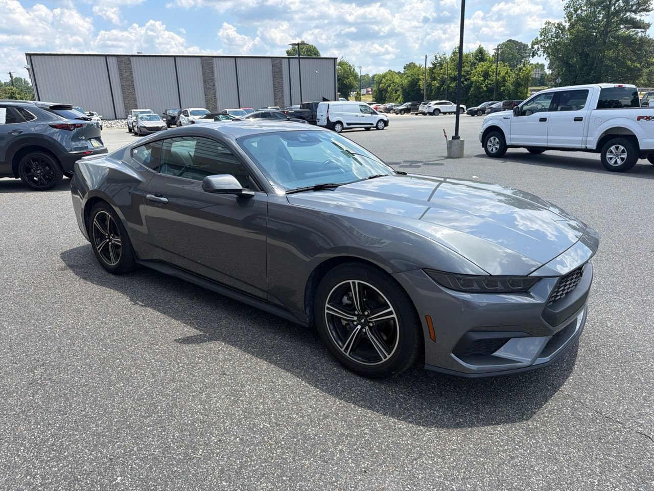 Used 2025 Ford Mustang Premium RWD image 9
