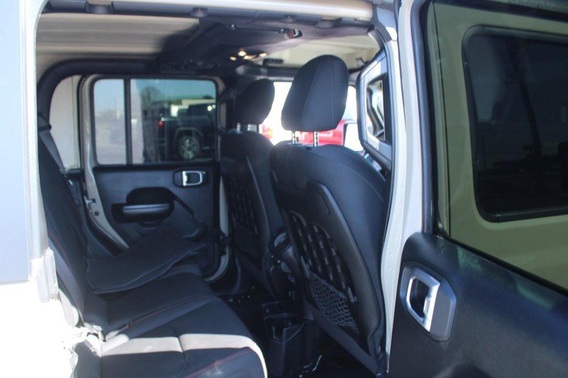 Used 2020 Jeep Gladiator Rubicon w/ Trailer Tow Package AWD/4WD image 12