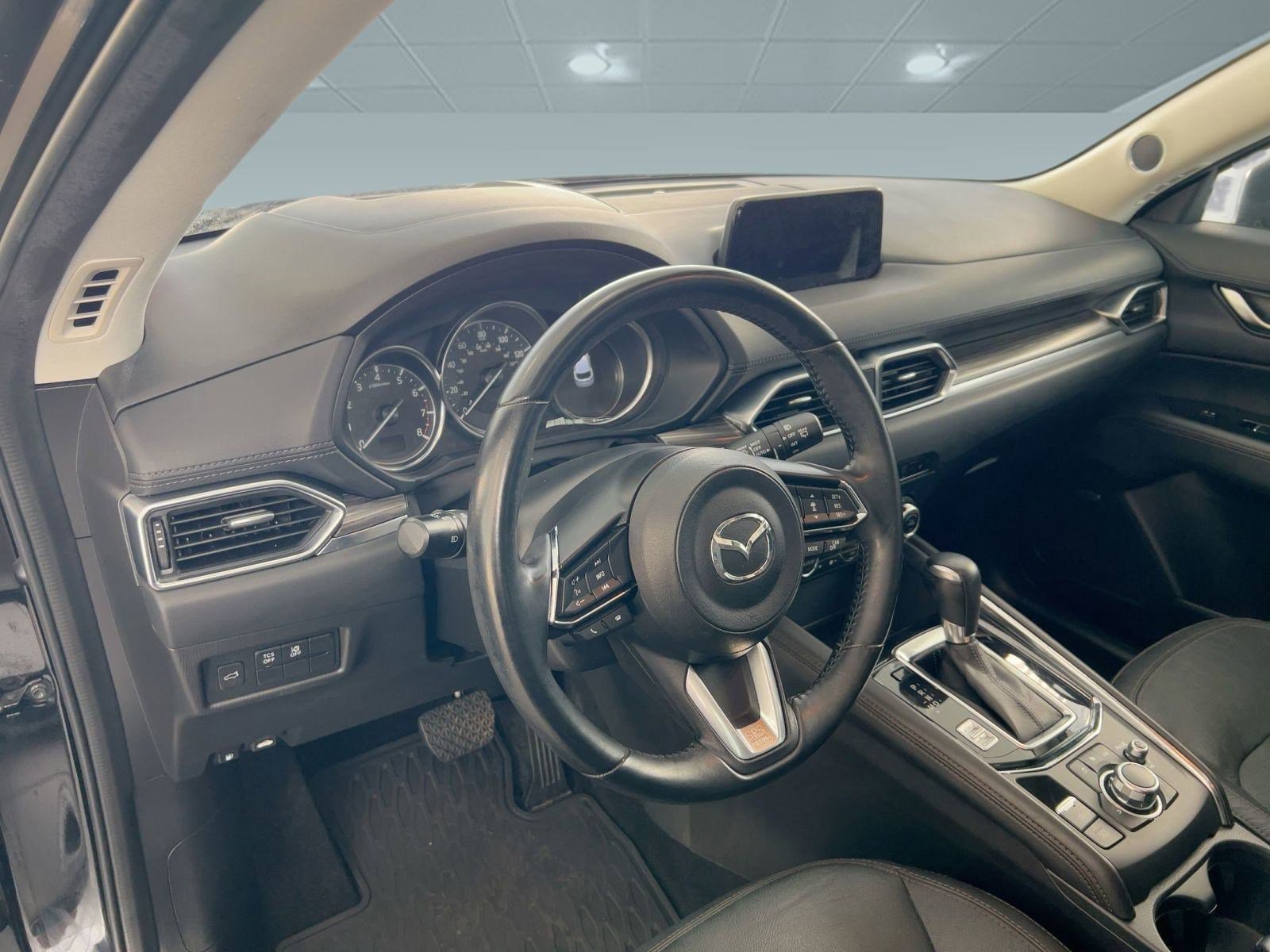 Used 2017 MAZDA CX-5 Grand Touring w/ Premium Package image 4