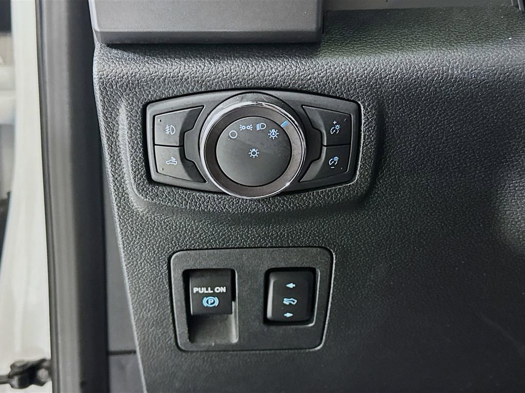 Used 2019 Ford F150 XLT w/ Equipment Group 302A Luxury image 8