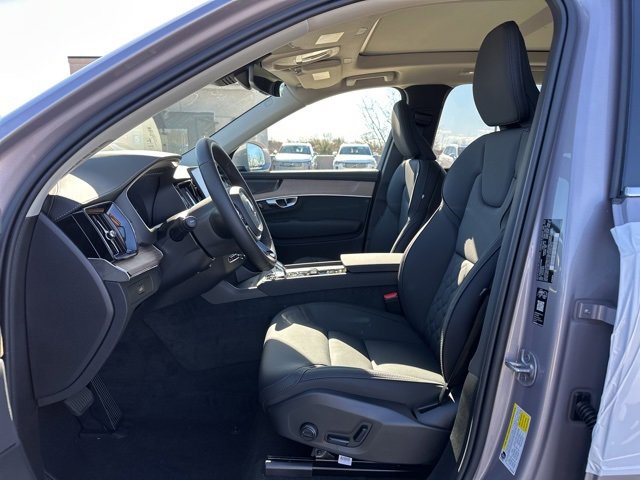 New 2026 Volvo XC90 B6 Plus w/ Protection Package image 13