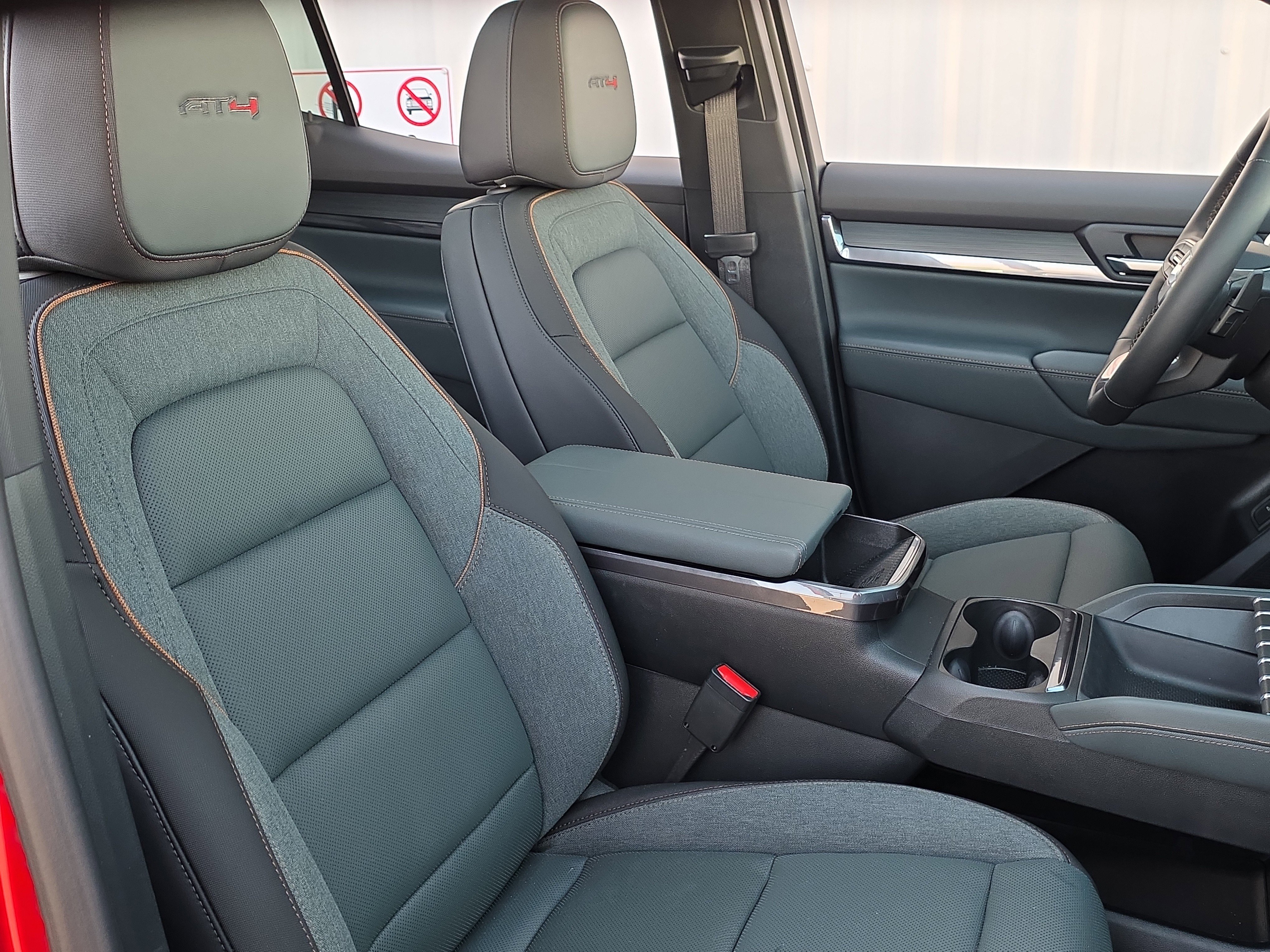 Used 2026 GMC Terrain AT4 w/ Convenience Package III image 34