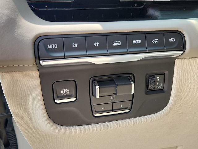 Certified 2024 Cadillac Escalade ESV Premium Luxury Platinum AWD/4WD image 27