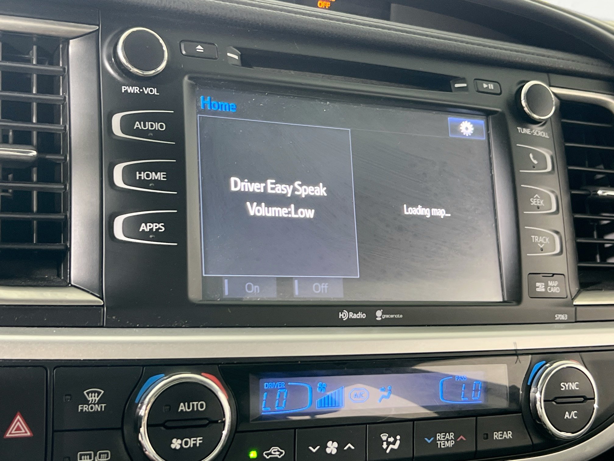 Used 2015 Toyota Highlander XLE AWD/4WD image 15