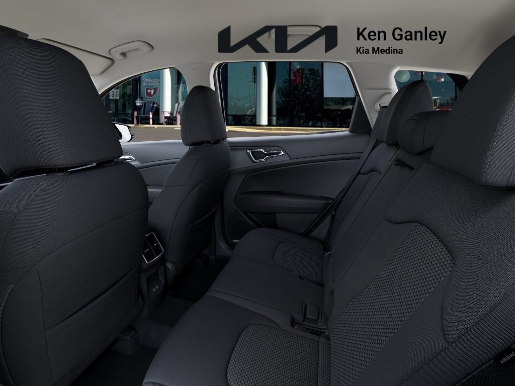 New 2026 Kia Sportage LX w/ LX Convenience Package FWD image 18