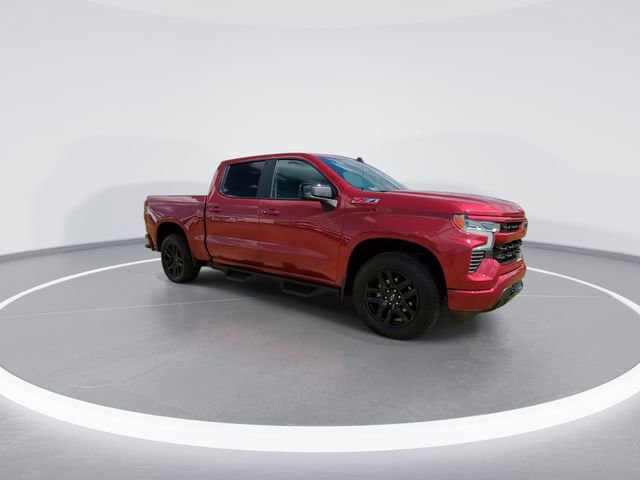 Used 2025 Chevrolet Silverado 1500 RST w/ Convenience Package II AWD/4WD image 2