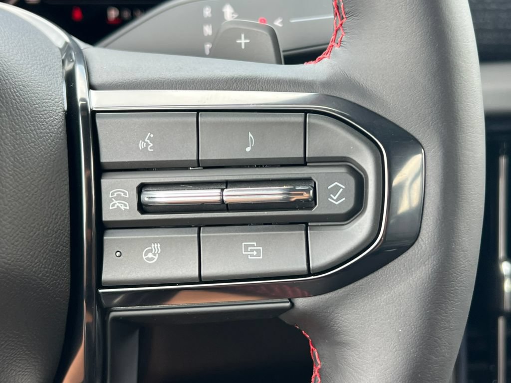 New 2026 GMC Yukon XL AT4 Ultimate w/ LPO, Illumination Package AWD/4WD image 28