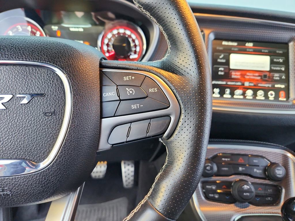 Used 2016 Dodge Challenger SRT Hellcat image 32