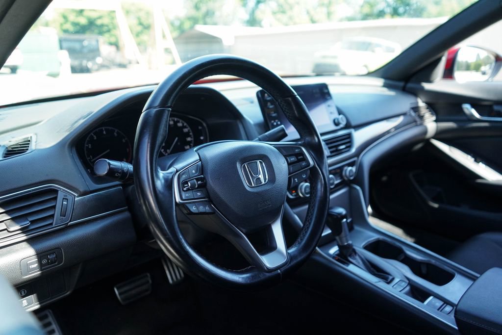 Used 2020 Honda Accord Sport image 6