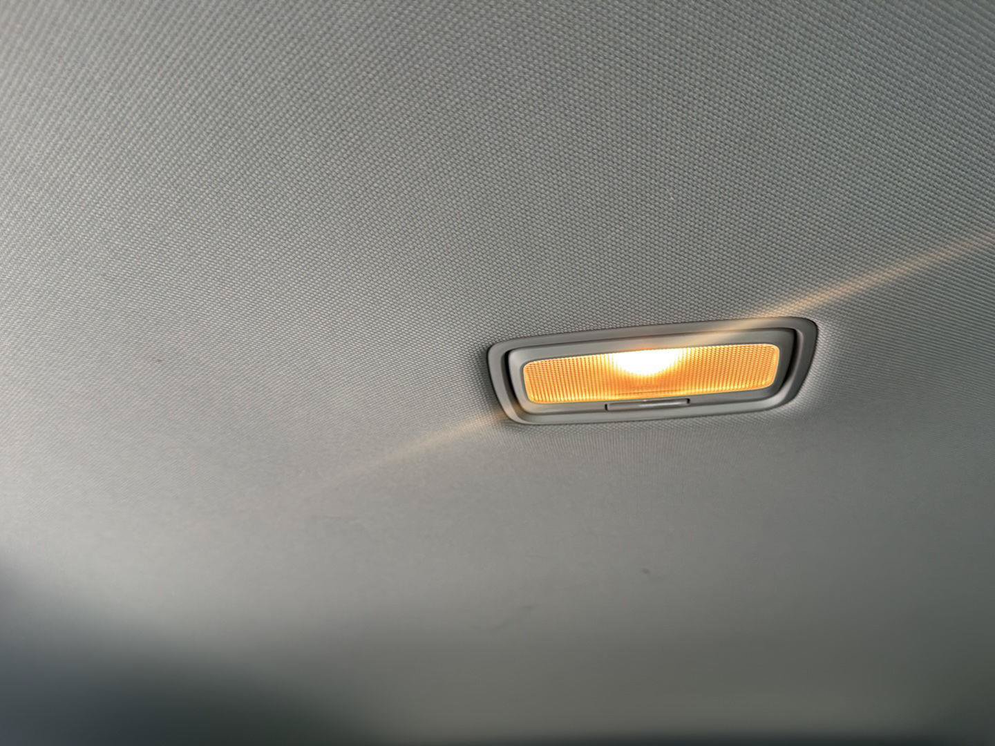 New 2025 Kia Sorento S AWD/4WD image 30