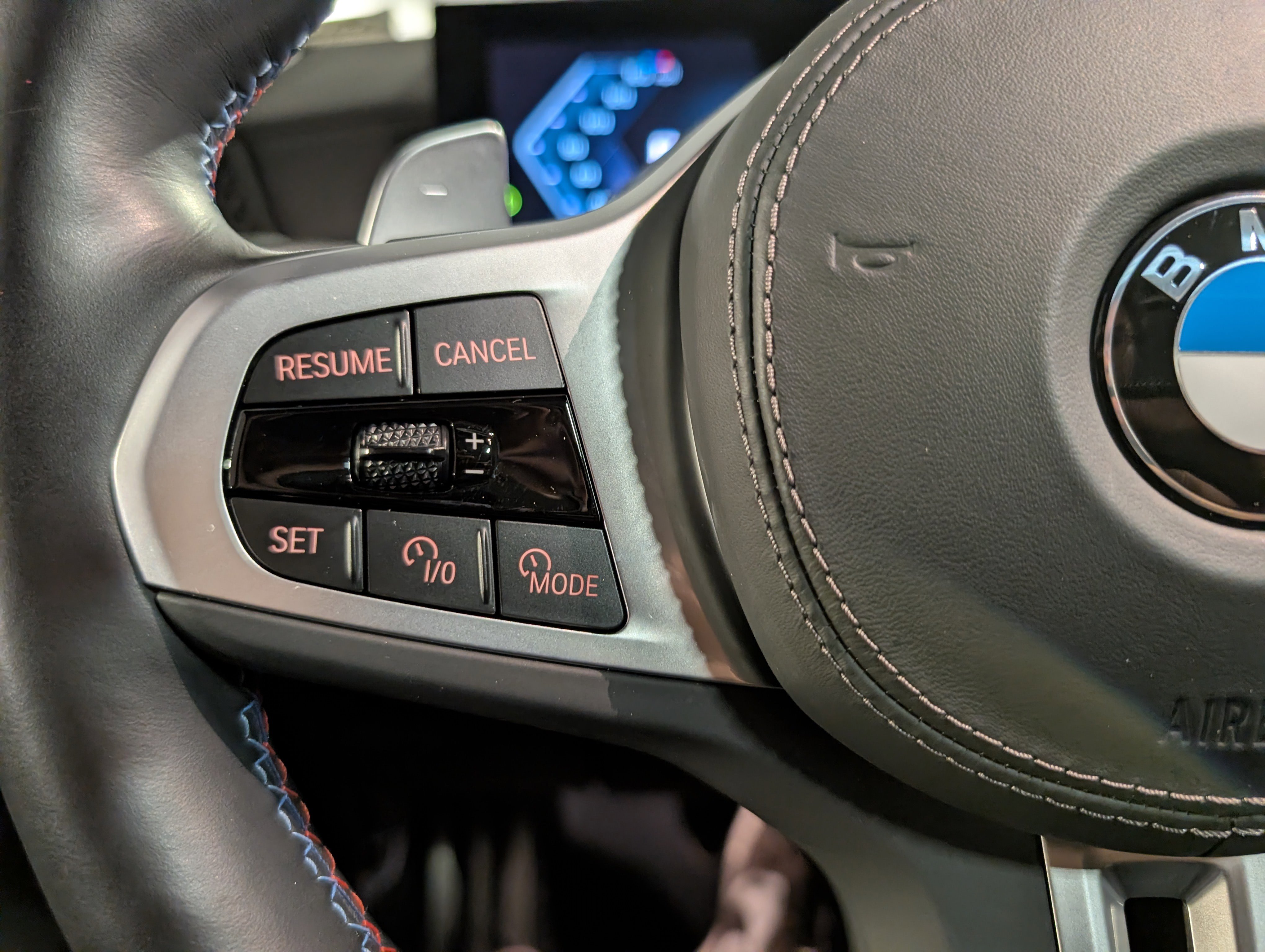 Used 2024 BMW X5 M60i w/ Climate Comfort Package image 27