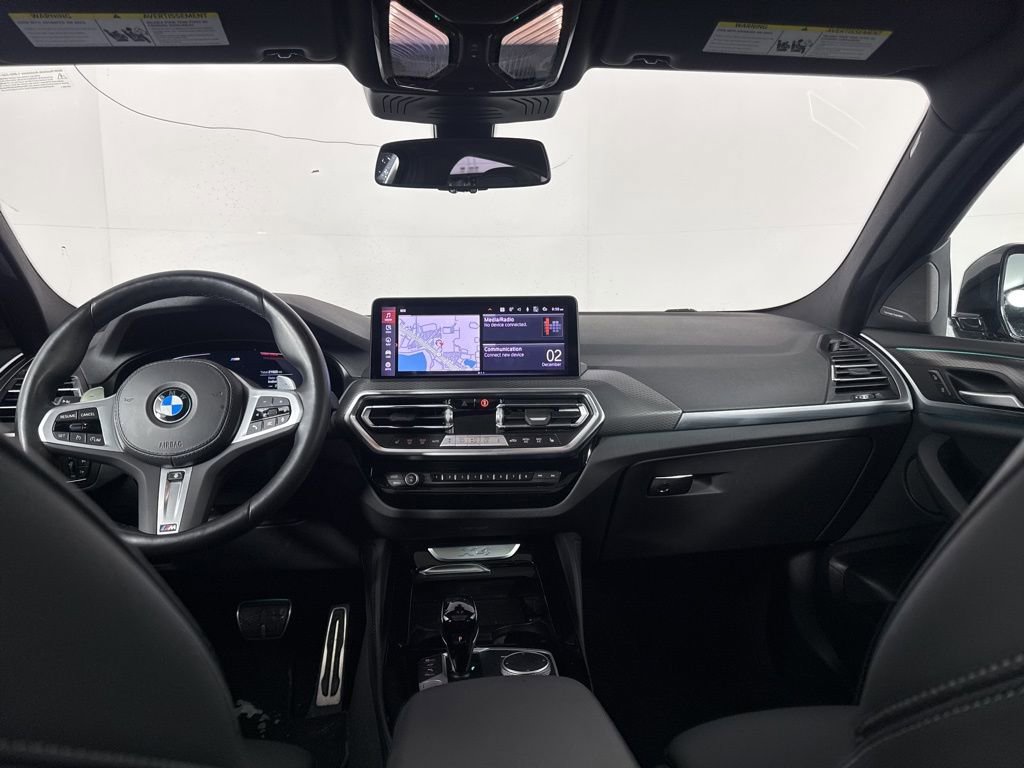 Certified 2023 BMW X4 xDrive30i w/ M Sport Package image 9