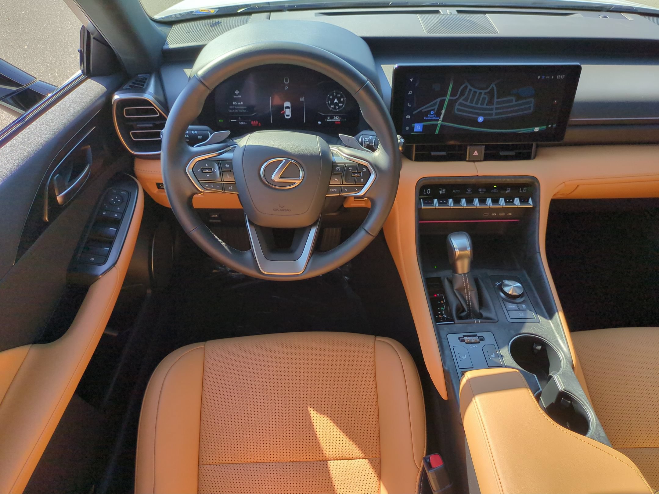 Used 2026 Lexus IS 350 F Sport w/ Accessory Package Z1 RWD image 34
