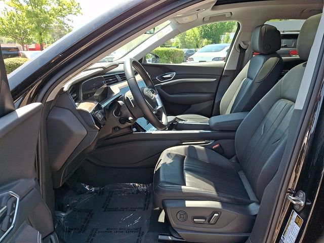 Used 2019 Audi e-tron Premium Plus AWD/4WD image 16