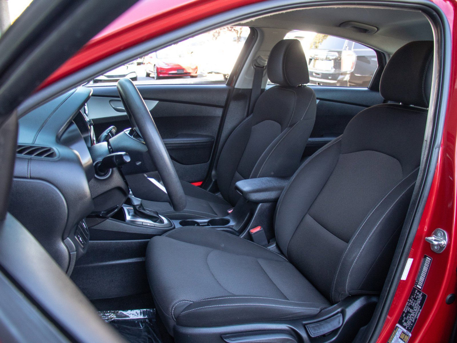 Used 2023 Kia Forte LXS image 10