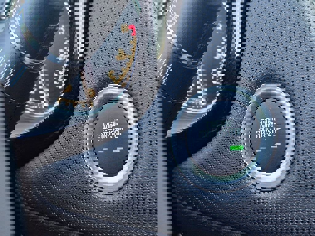 New 2025 Cadillac XT6 Luxury image 23