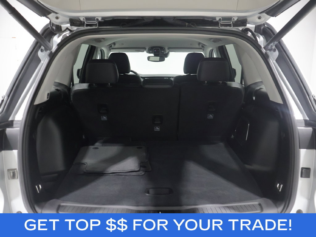 Used 2023 Jeep Grand Cherokee Limited w/ Black Appearance Package AWD/4WD image 5