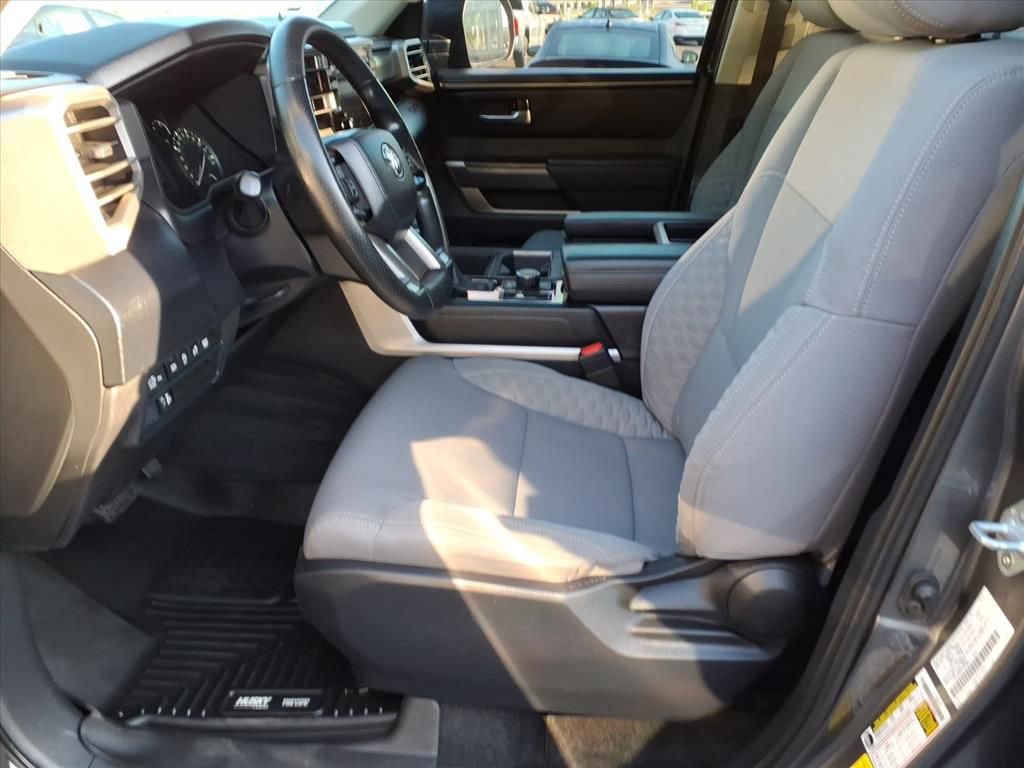 Used 2024 Toyota Tundra SR5 AWD/4WD image 12
