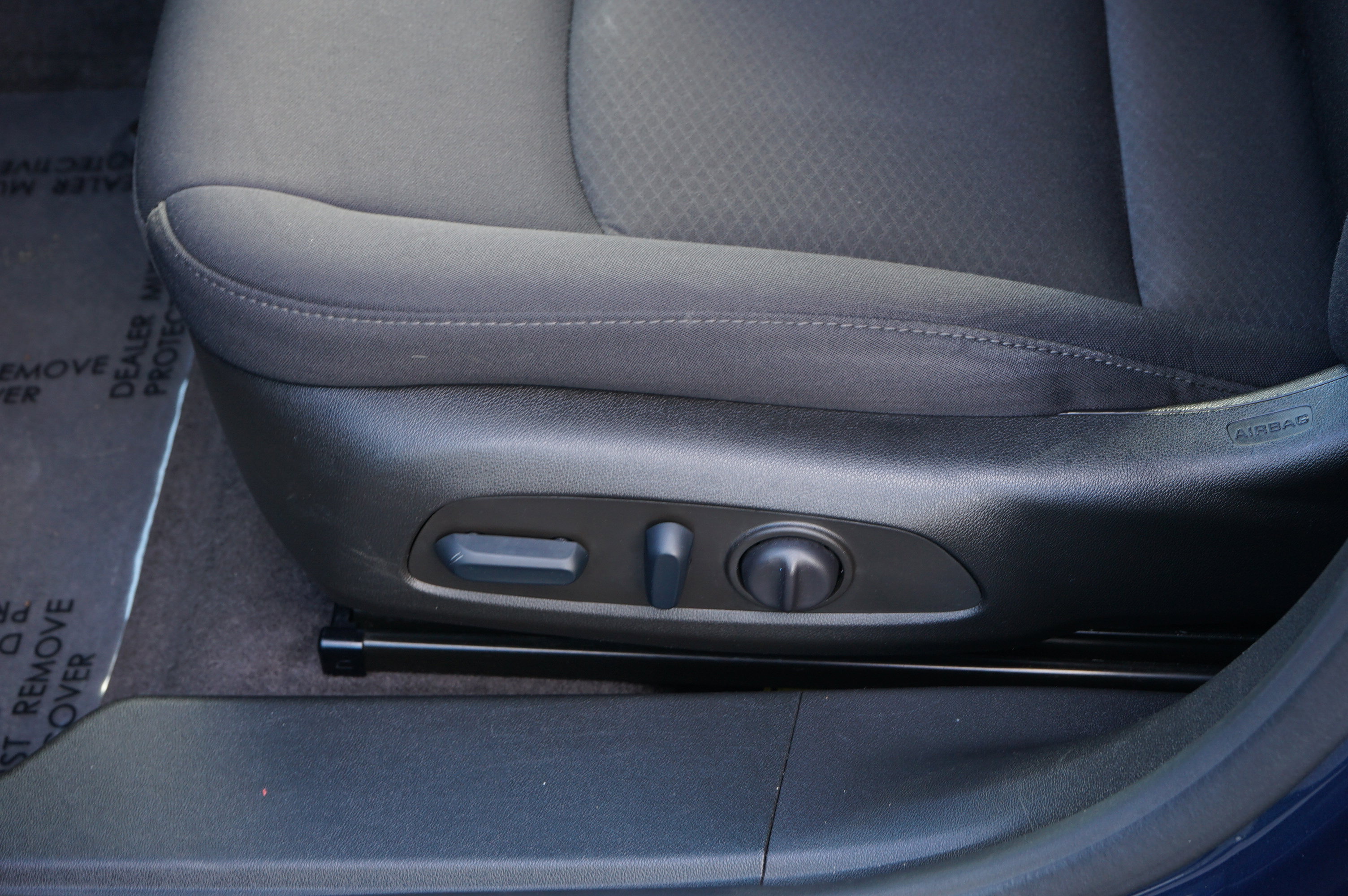 Used 2022 Chevrolet Malibu LT FWD image 17