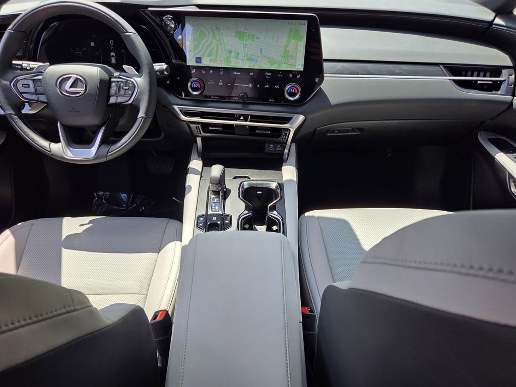 Used 2025 Lexus RX 350h AWD/4WD image 12