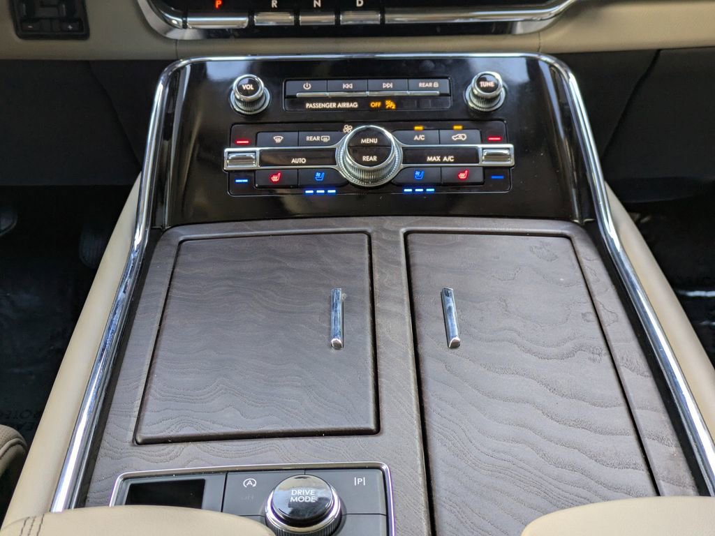 Certified 2024 Lincoln Navigator Reserve image 22