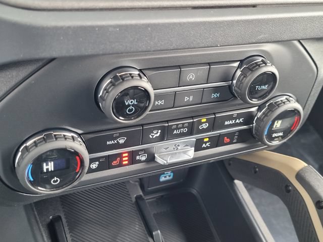 New 2025 Ford Bronco Badlands w/ Sasquatch Package AWD/4WD image 52