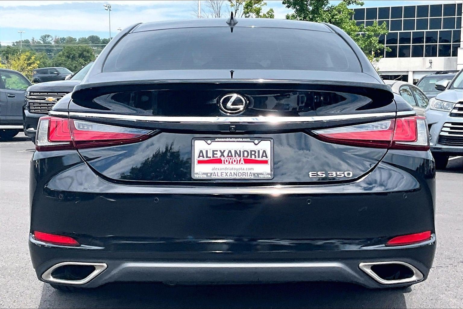 Used 2021 Lexus ES 350 w/ Premium Package FWD image 4