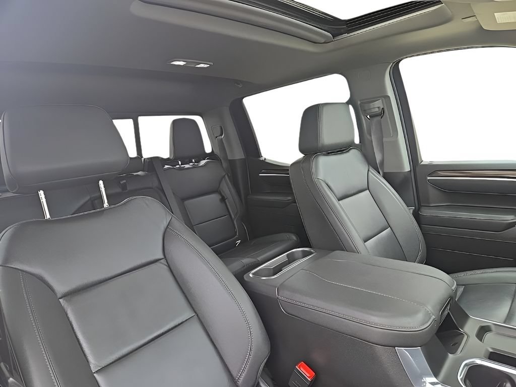 Used 2025 Chevrolet Silverado 1500 RST w/ Convenience Package II AWD/4WD image 27