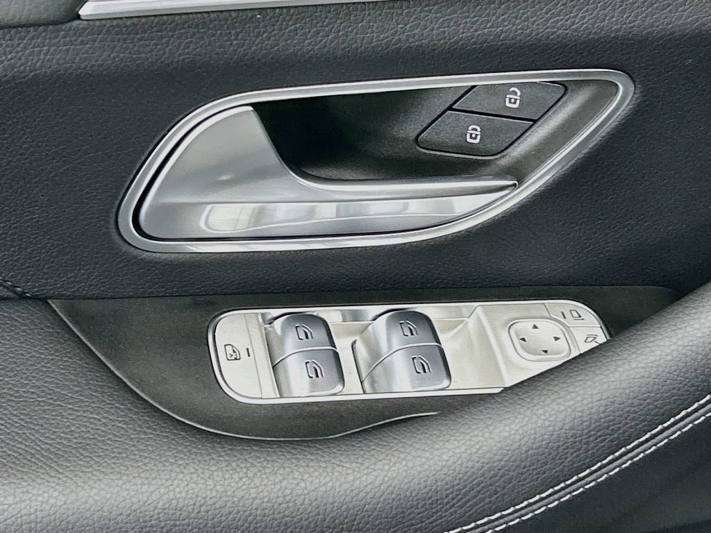 New 2026 Mercedes-Benz GLS 450 4MATIC image 22