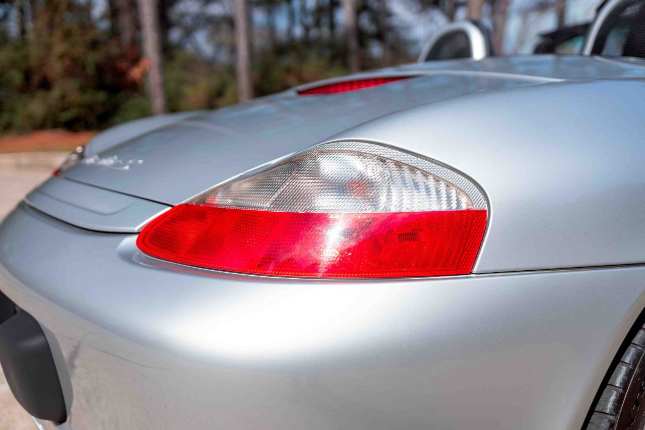 Used 2003 Porsche Boxster S image 21