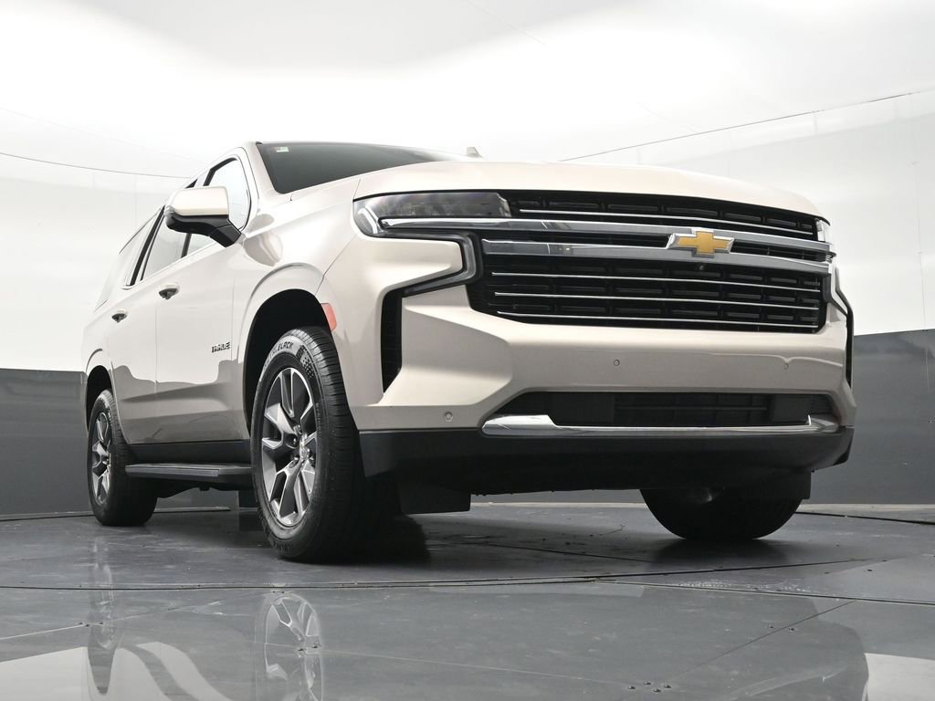 Used 2022 Chevrolet Tahoe LT w/ Luxury Package RWD image 29