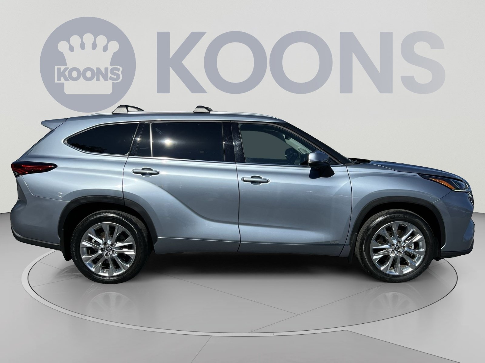 Used 2023 Toyota Highlander Limited AWD/4WD image 12