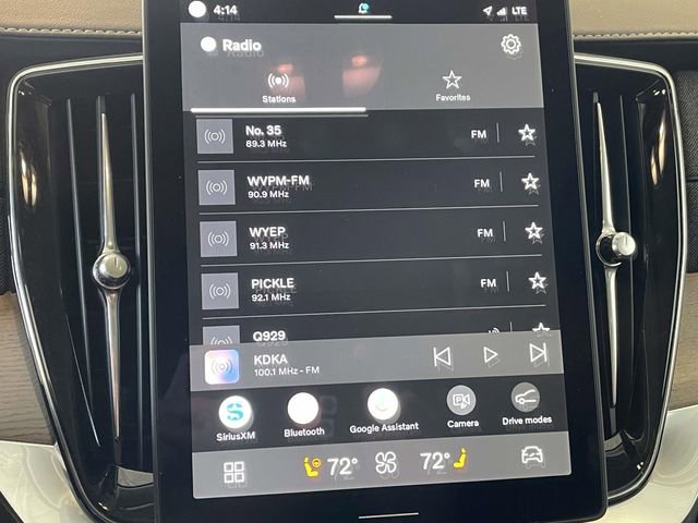 Used 2025 Volvo XC90 B6 Plus image 16