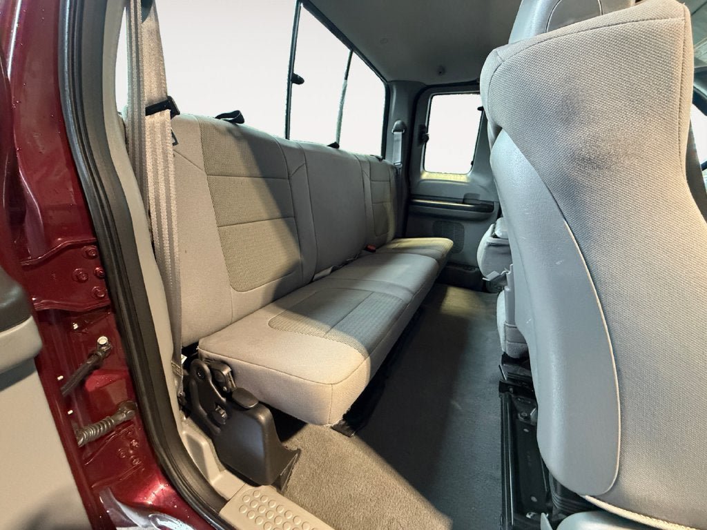 Used 2006 Ford F250 XLT AWD/4WD image 22