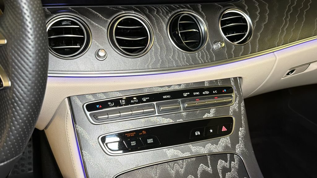 Used 2021 Mercedes-Benz E 53 AMG 4MATIC Sedan image 27