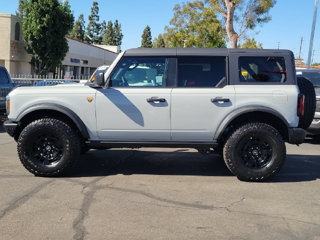 New 2026 Ford Bronco Badlands AWD/4WD image 26