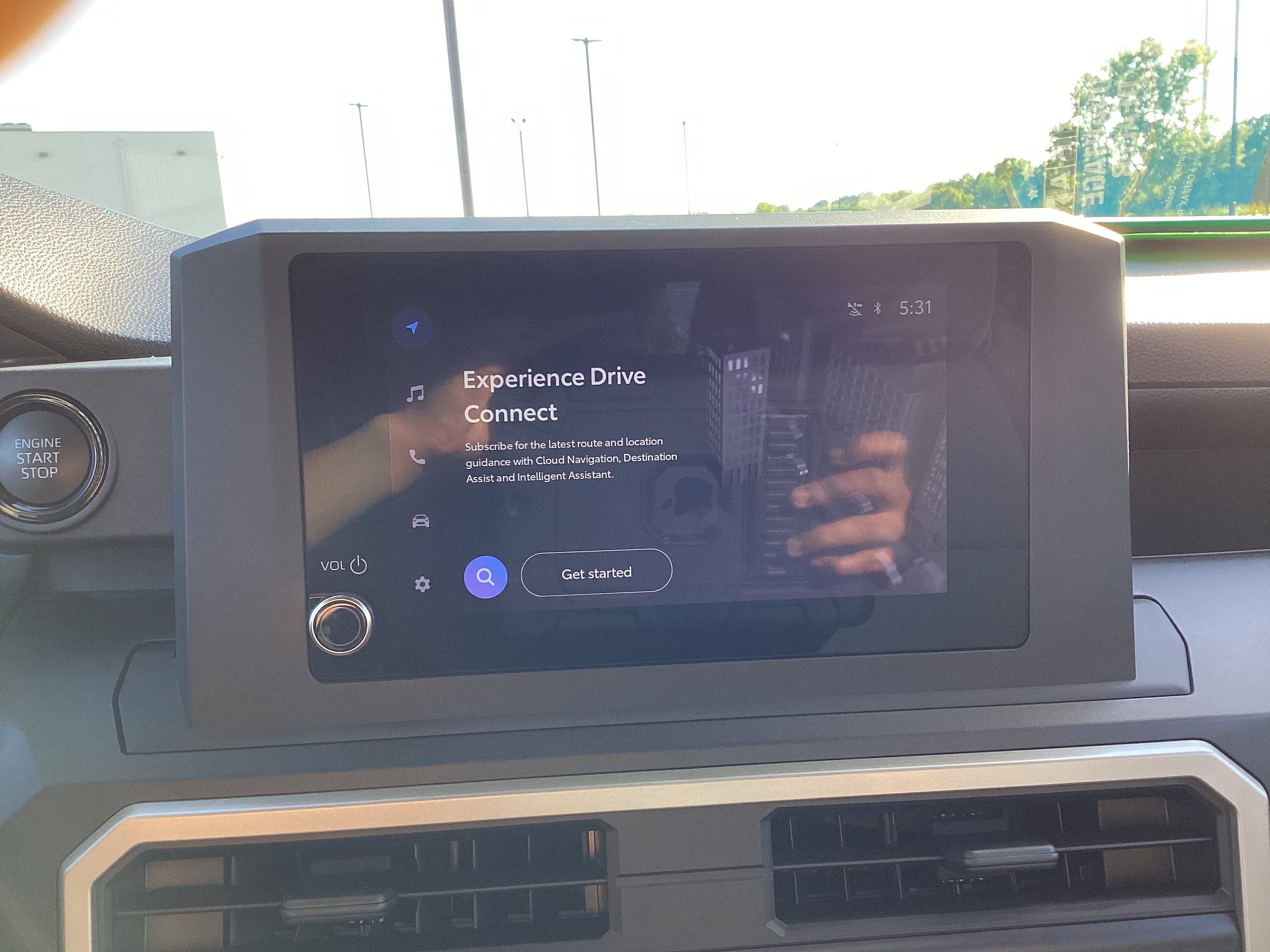 Certified 2025 Toyota Tacoma SR AWD/4WD image 8