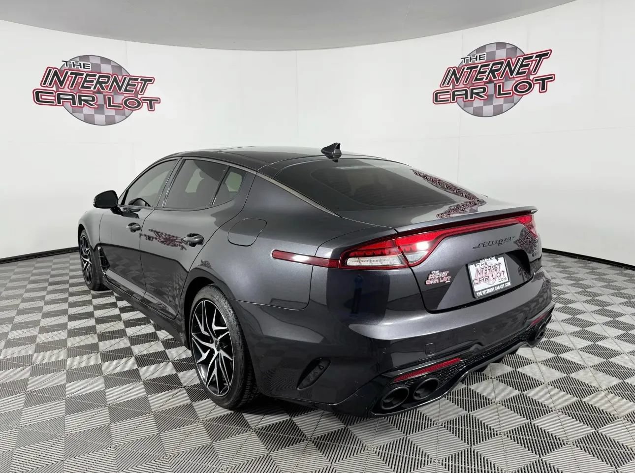 Used 2022 Kia Stinger GT-Line w/ Sun & Sound Package AWD/4WD image 5