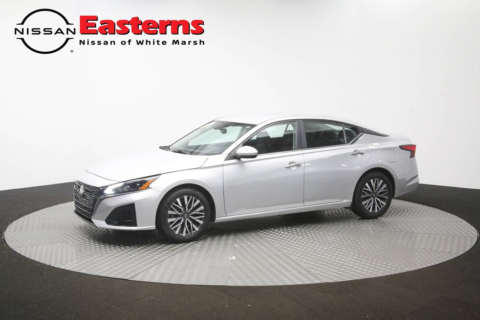 Used 2023 Nissan Altima 2.5 SV FWD image 56