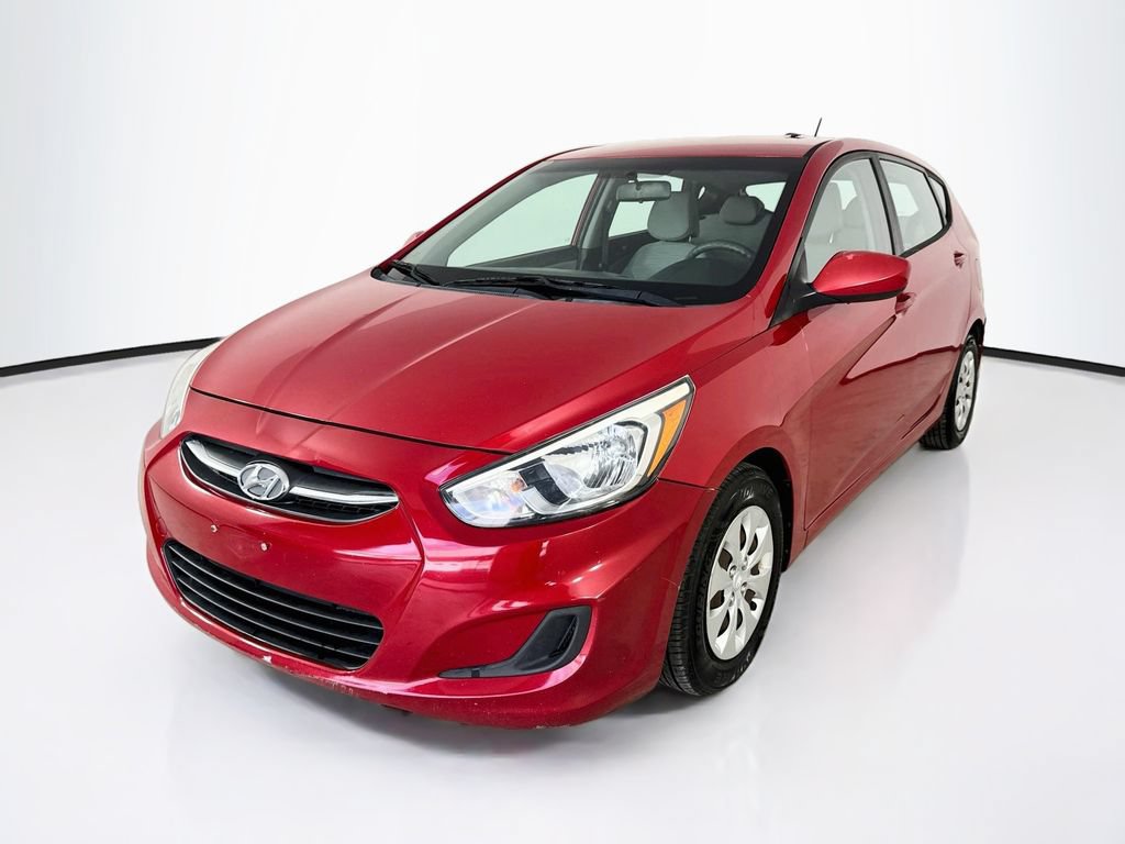 Used 2015 Hyundai Accent GS FWD image 3