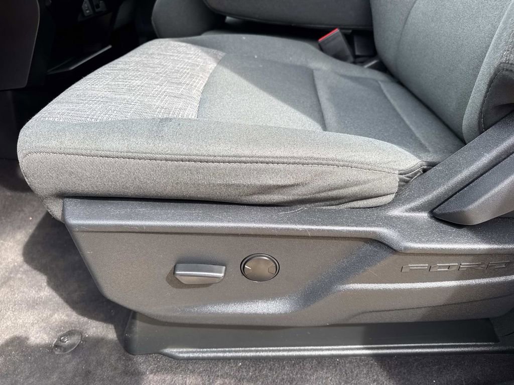 Used 2023 Ford F150 XLT image 18