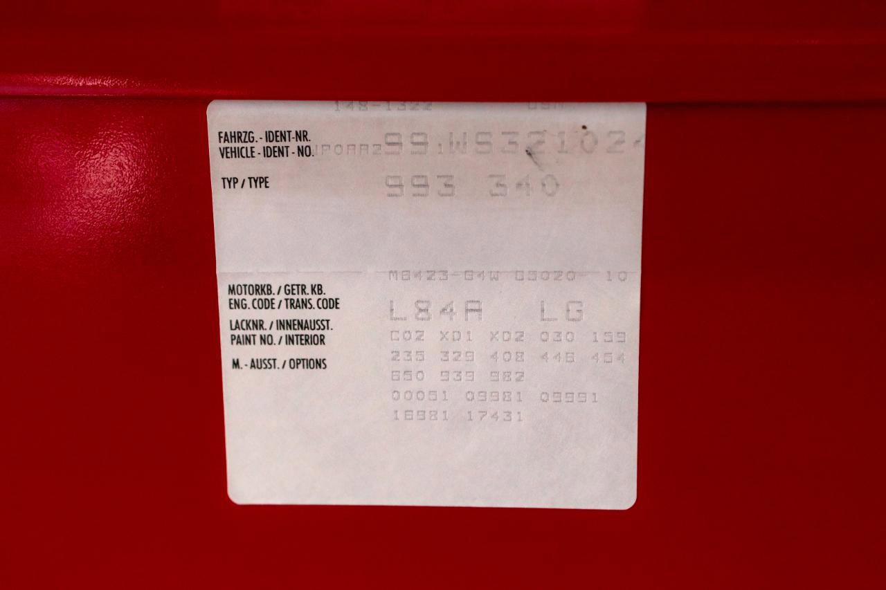 Used 1998 Porsche 911 Carrera image 80