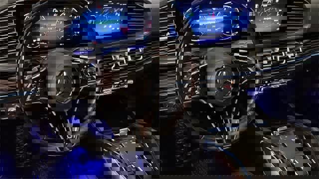 Used 2024 Mercedes-Benz GLS 580 4MATIC image 26