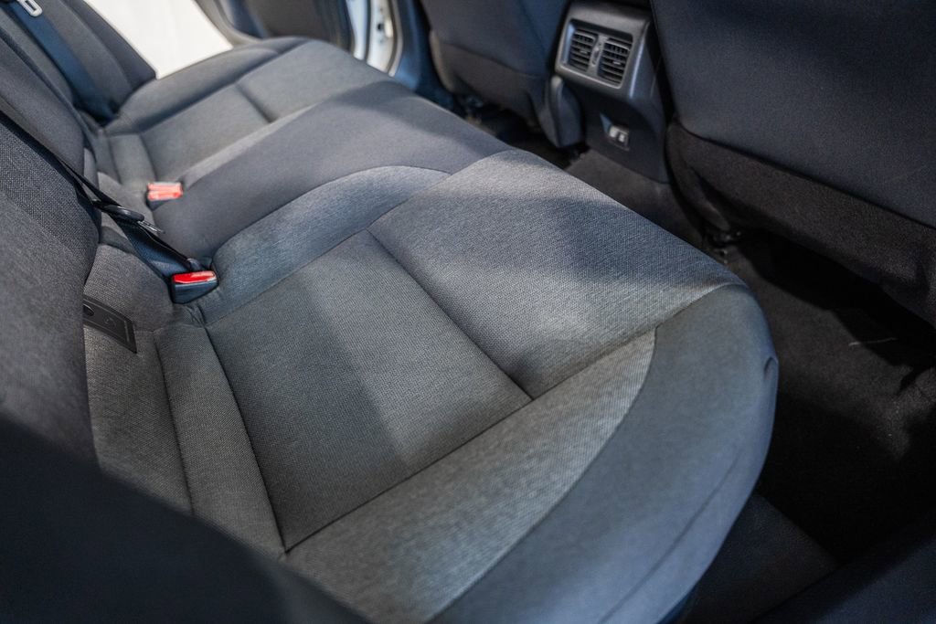 Used 2025 Toyota Camry LE image 29