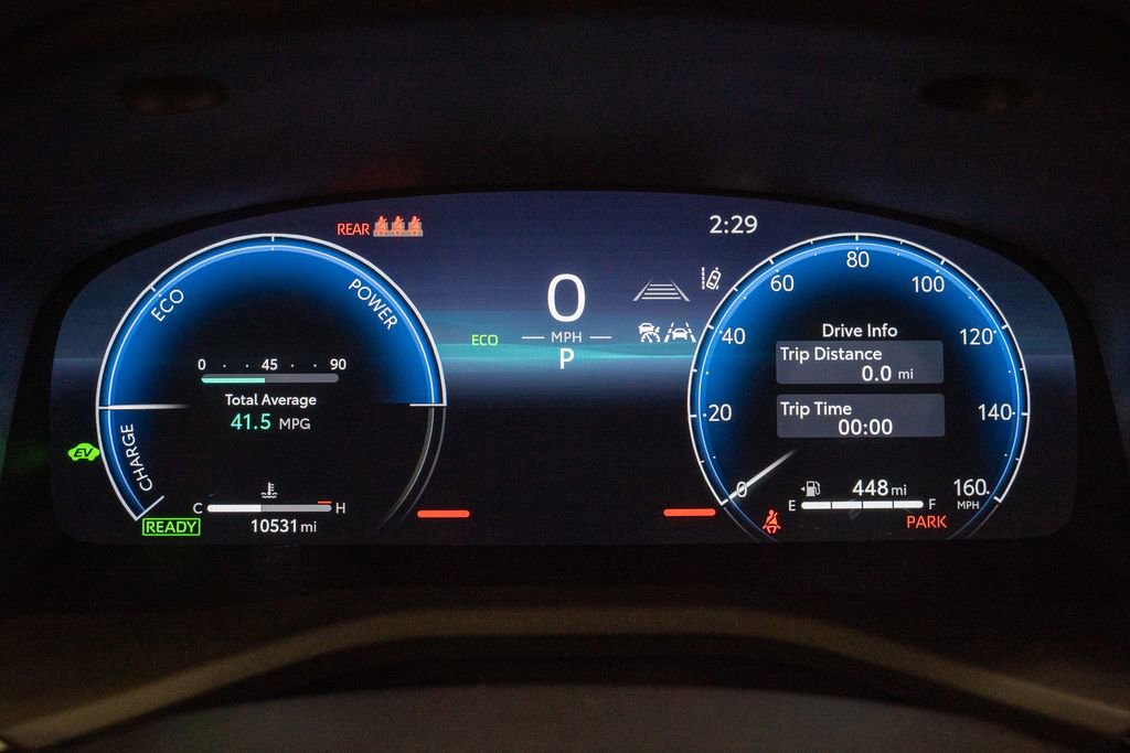 Used 2025 Toyota Camry XLE image 18