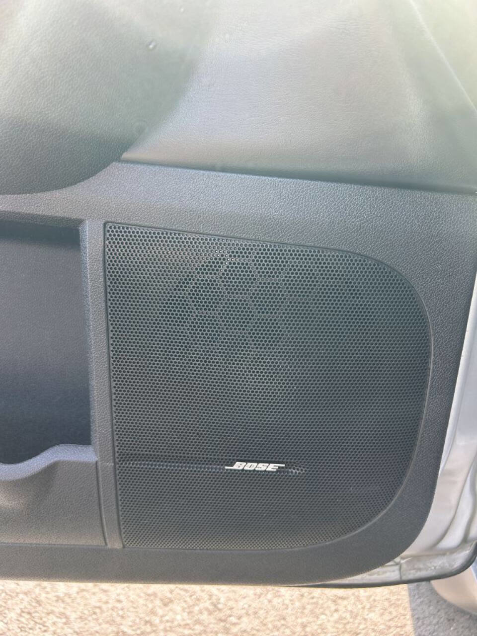 Used 2017 Chevrolet Traverse LT w/ Traveler's Package image 11