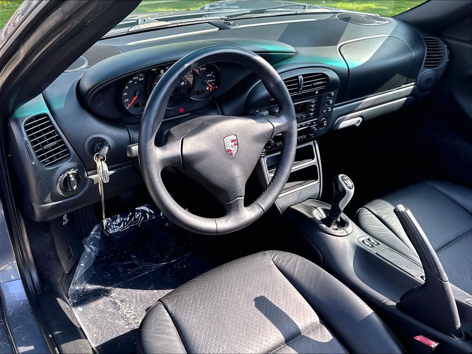 Used 2003 Porsche Boxster RWD image 16