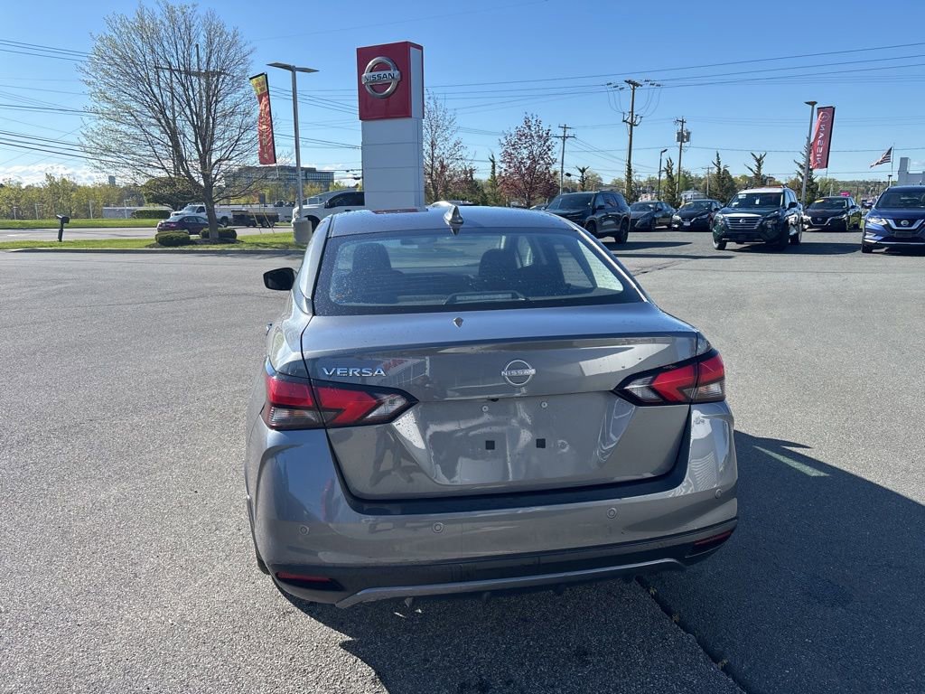 Used 2025 Nissan Versa SV w/ Trunk Package FWD image 6